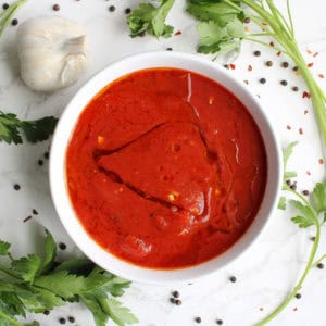 Quick Marinara Sauce in bowl