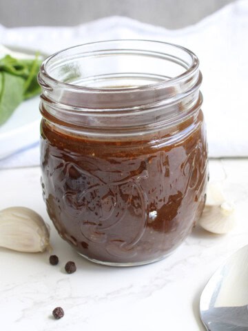 Balsamic Vinaigrette Recipe in a mason jar