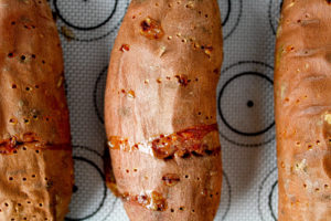 How-to-roast-sweet-potatoes-in-the-oven-cooked