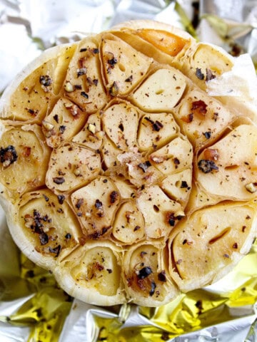 how-to-roast-garlic-in-the-oven-garlic-on-foil