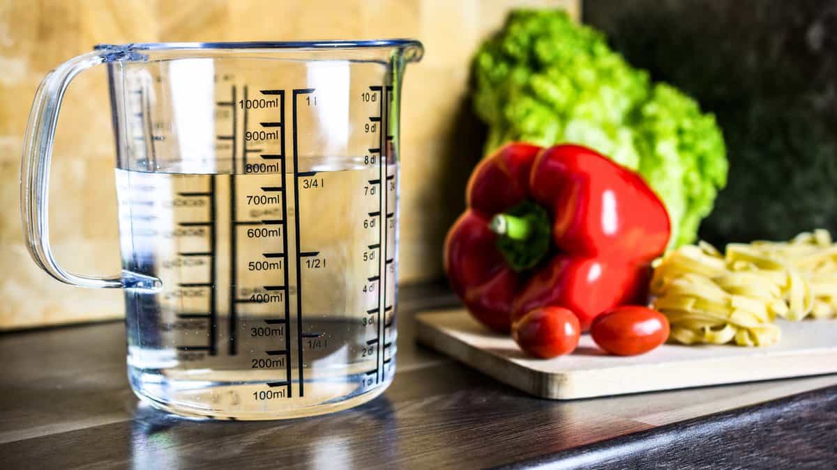 Milliliters Ml In A Cup: Quick & Easy Kitchen Conversions!